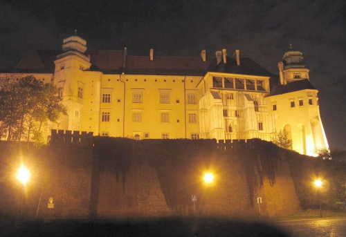 Zamek Królewski na Wawelu #Kraków #Miasto #Wawel #Sukiennice