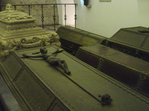 Groby pod katedra wawelska. #Kraków #Miasto #Wawel #Sukiennice
