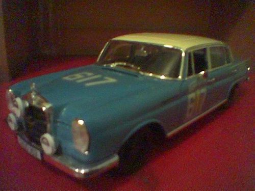 Mercedes 300SE Revell