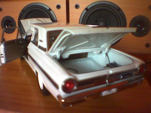 Ford Thunderbolt z Precision 100- ilosc szczegolow zwala z nog.