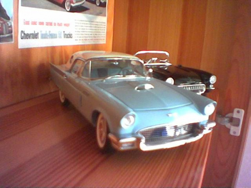 Ford Thunderbird z Precision 100- jakosc wykonania porownywalna z AA moze nawet lepsza