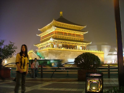 Chengdu by night