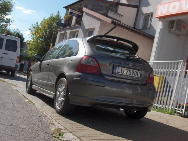 MG ZR