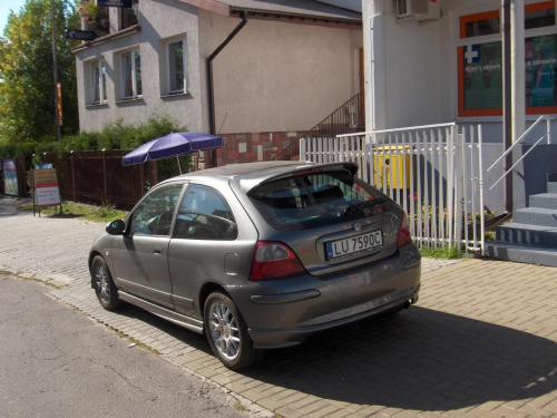 MG ZR