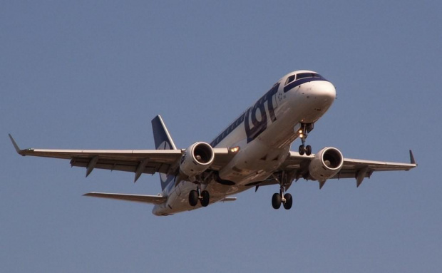 Lądowanie na 15 #Samoloty #Spotting #EPWA
