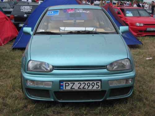 Foto by MareQ member of VW-Cult.pl #Rusocin #Tunning #Golf #Polo #Caddy #Zloty #Spot #Volkswagen #VWMania