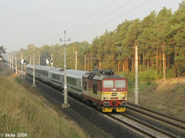 30.09.2006 Kunowice-Rzepin CD 371 002-7 z porannym BWE (EC 41) zmierza do Rzepina