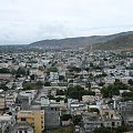 Panorama Port Louis z dachu Fortu