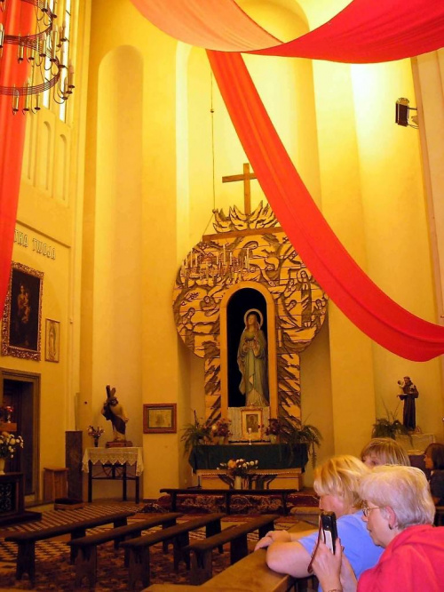 Prostyń. Sanktuarium Trójcy Przenajświętszej i Św. Anny.