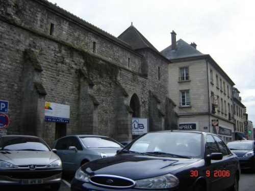 Compiegne - okolice centrum