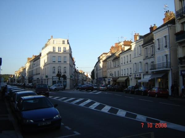 Fontainebleau - ulice w centrum