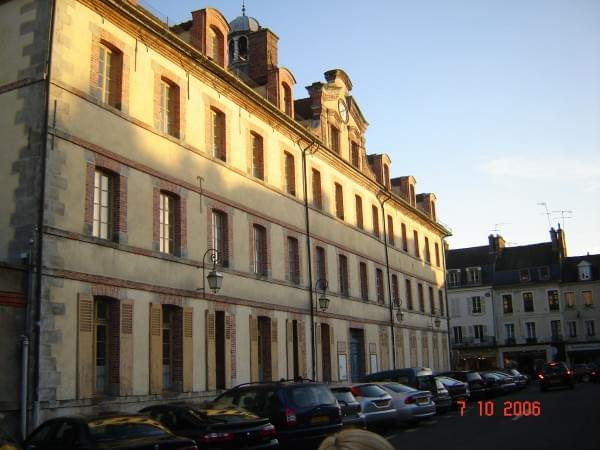 Fontainebleau - ulice w centrum