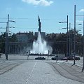 Wracamy do autokaru i zwiedzamy jadzac po Ringu z za szyb Czuję się jak japończyk :)