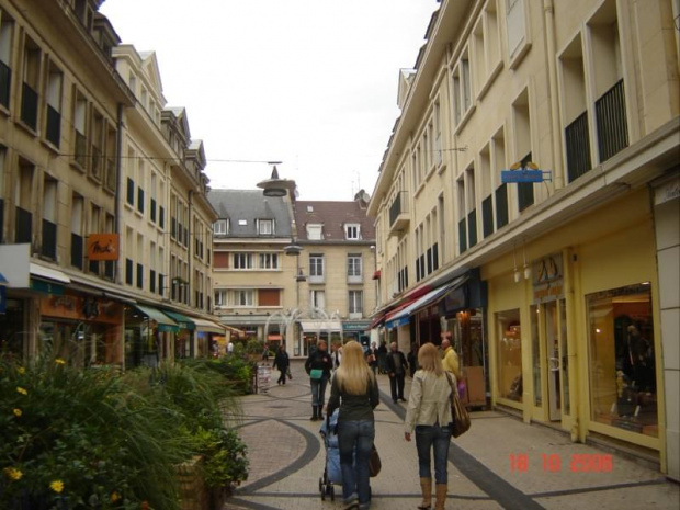 Beauvais - okolice Katedry i Centrum