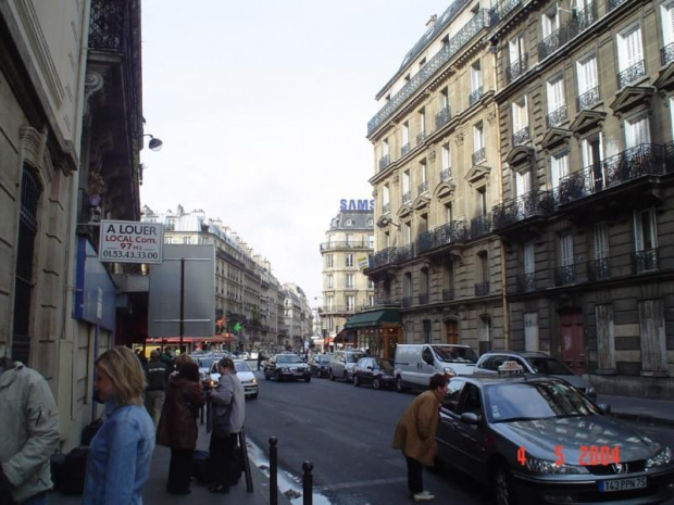 Paris X (10. dzielnica Paryża) - rue de Maubeuge - przy Dworcu Północnym (F - Gare du Nord), tu się znajduje jeden z biur Orbis Transport