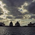 cruiseships - w porcie na Bahamach