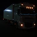 DAF XF 105 by night