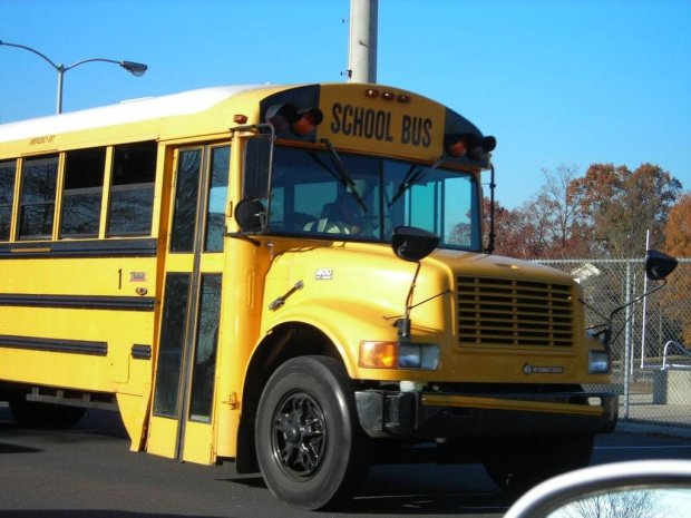school bus, int