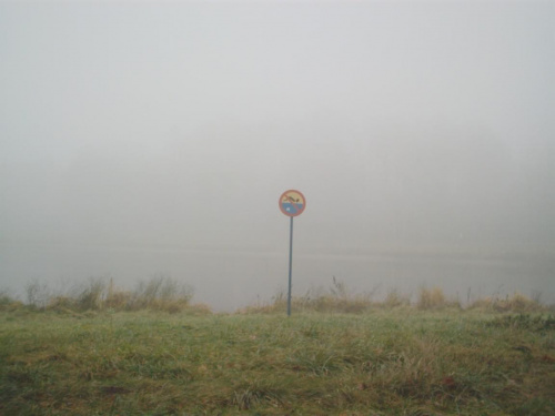 Na pewno dzis nie złamał bym tego zakazu ;-) #Łódź #StawyStefańskiego #mgła