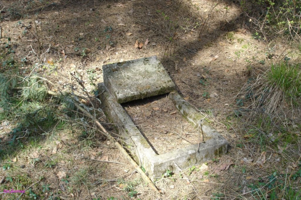 Końcewo - cmentarz wiejski
