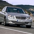 Mercedes-Benz E350 with Sports Equipment (W211) (2005) #W211 #Limuzyna #auto #samochód #samochod