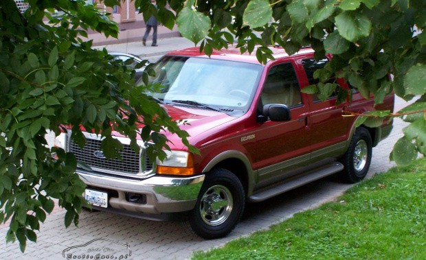 Ford Excursion