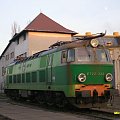 ET22-322 Biedny Lubelski Byczek z połamanym pantografem po wypadku niedaleko Świdnika stoi pzred Lubelską Szopą