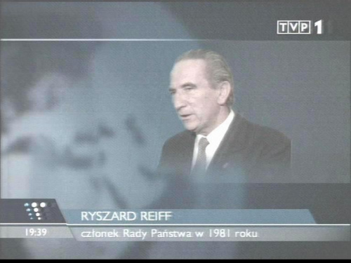 Specjalne wydanie głównych "Wiadomości" 13 grudnia 2006 roku - 25. rocznica ogłoszenia stanu wojennego.
www.TVPmaniak.tv.pl #tvp #tvp1 #wiadomości #gawryluk #dorota #StanWojenny #tvpmaniak