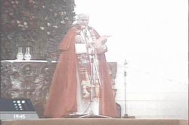 Specjalne wydanie głównych "Wiadomości" 13 grudnia 2006 roku - 25. rocznica ogłoszenia stanu wojennego.
www.TVPmaniak.tv.pl #tvp #tvp1 #wiadomości #gawryluk #dorota #StanWojenny #tvpmaniak