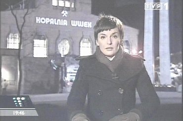 Specjalne wydanie głównych "Wiadomości" 13 grudnia 2006 roku - 25. rocznica ogłoszenia stanu wojennego.
www.TVPmaniak.tv.pl #tvp #tvp1 #wiadomości #gawryluk #dorota #StanWojenny #tvpmaniak