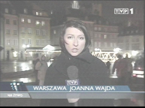 Specjalne wydanie głównych "Wiadomości" 13 grudnia 2006 roku - 25. rocznica ogłoszenia stanu wojennego.
www.TVPmaniak.tv.pl #tvp #tvp1 #wiadomości #gawryluk #dorota #StanWojenny #tvpmaniak