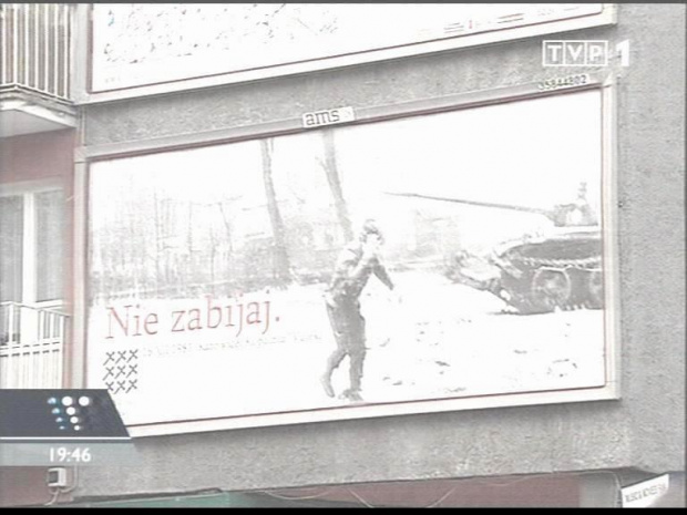 Specjalne wydanie głównych "Wiadomości" 13 grudnia 2006 roku - 25. rocznica ogłoszenia stanu wojennego.
www.TVPmaniak.tv.pl #tvp #tvp1 #wiadomości #gawryluk #dorota #StanWojenny #tvpmaniak