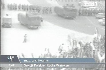 Specjalne wydanie głównych "Wiadomości" 13 grudnia 2006 roku - 25. rocznica ogłoszenia stanu wojennego.
www.TVPmaniak.tv.pl #tvp #tvp1 #wiadomości #gawryluk #dorota #StanWojenny #tvpmaniak
