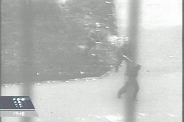 Specjalne wydanie głównych "Wiadomości" 13 grudnia 2006 roku - 25. rocznica ogłoszenia stanu wojennego.
www.TVPmaniak.tv.pl #tvp #tvp1 #wiadomości #gawryluk #dorota #StanWojenny #tvpmaniak