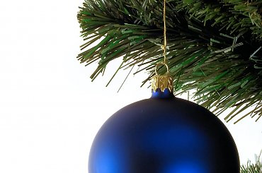 Ona już wisi na choince :) #BombkiChoinkowe #święta #zima #choinka #OzdobyŚwiąteczne