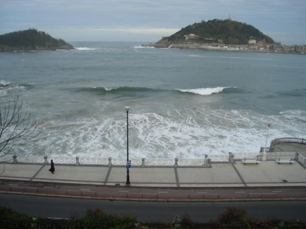 Donostia / San Sebastián - przepiękna stolica Baskonii, oddalona od Francji zaledwie 15km. Ale bym chciał tam mieszkać !