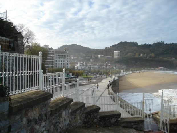 Donostia / San Sebastián - przepiękna stolica Baskonii, oddalona od Francji zaledwie 15km. Ale bym chciał tam mieszkać !