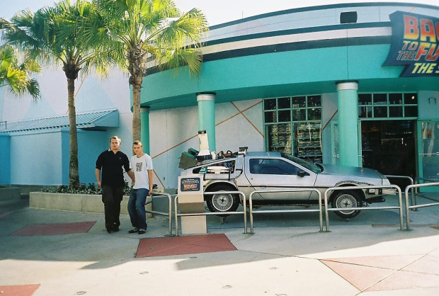 Delorean (Orlando) #samochody #filmy #PowrotDoPrzyszlosci #DeLorean