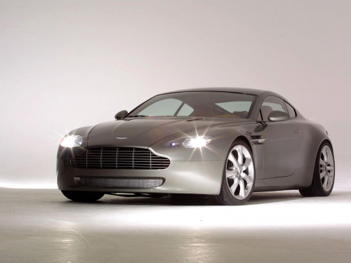 #Aston #Martin #Vantage #AMV8