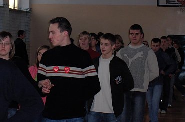 Od prób tradycyjnego poloneza rozpoczęły się przygotowania do tegorocznej Studniówki #Sobieszyn #TechnikumAgrobiznesu #Studniówka #KrzysztofKrakowiak