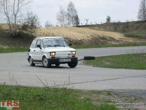 Zorganizowany przez TRS Racing wyścig na torze kartingowym Wyrazów pod Częstochową