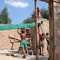 27 lipca 2006. "Instalacja" drewnianego podciągu. #budowa