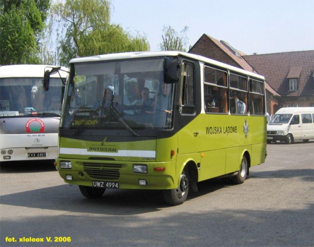 autobus wojskowy AUTOSAN H 6-10-----------Fot- Krzysztof Lšczak