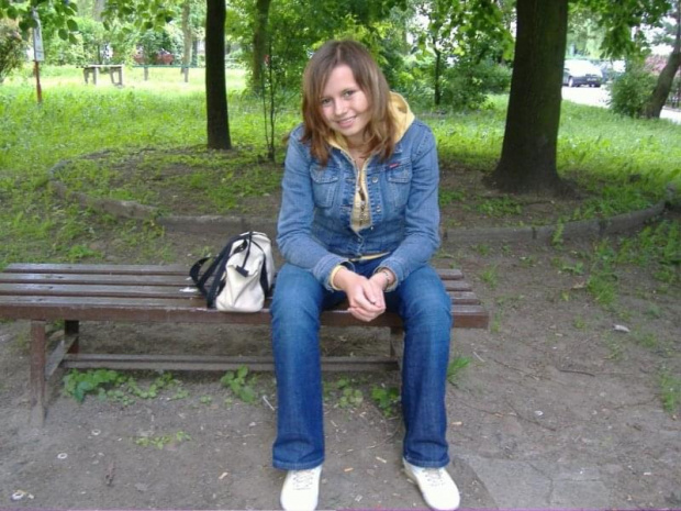 Na ławeczce w parku:)