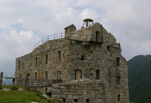 Fort Platzwiese to jeden z najwyżej położonych fortów - ponad 2000 m n.p.m.