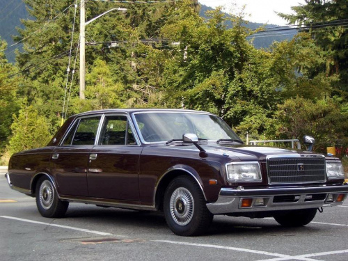 Toyota Century #Toyota #Century #Japanese #Car #Sedan #Luxury #Limousine #ToyotaCentury #Elegance #Opulence