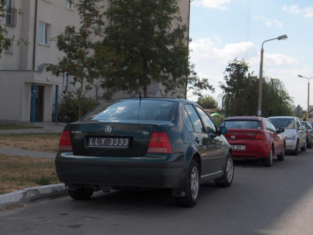 21.07.2006 - LLY 3333 (Volkswagen Bora) - Kraśnik, ul. Piaskowa.