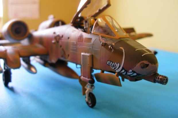 A-10 THUNDERBOLT II Warthog
1/48 MONOGRAM