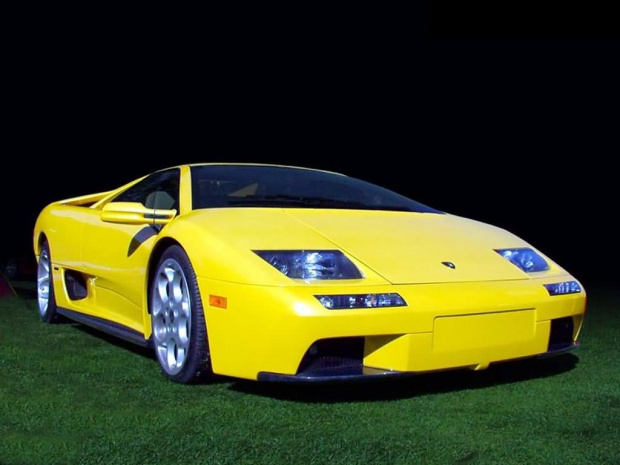 Ламборджини характеристики. Lamborghini Diablo 2000. Lamborghini Diablo gt 00. Lamborghini Diablo 2022. Lamborghini Diablo 2005.