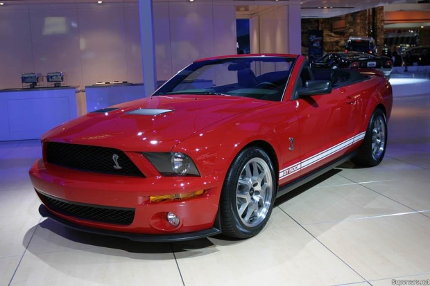 Shelby Cobra GT500